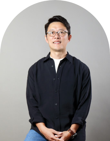 執行總監 / Eason